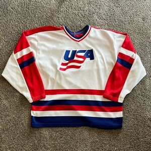 Vintage CCM USA Hockey Jersey